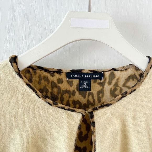 Banana Republic Medium (Petite) Lamb Wool, Rabbit Hair, & Silk: Yellow Sweater w - Picture 2 of 8